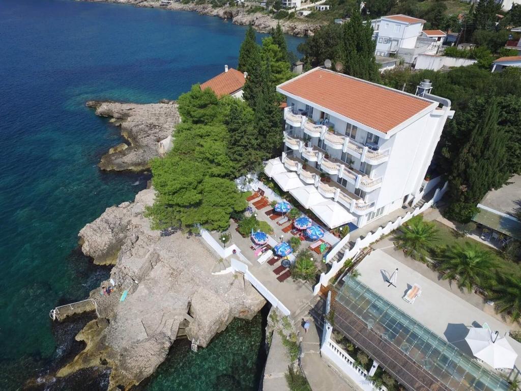 Apartments & Rooms Elite Dobra Voda Exterior photo